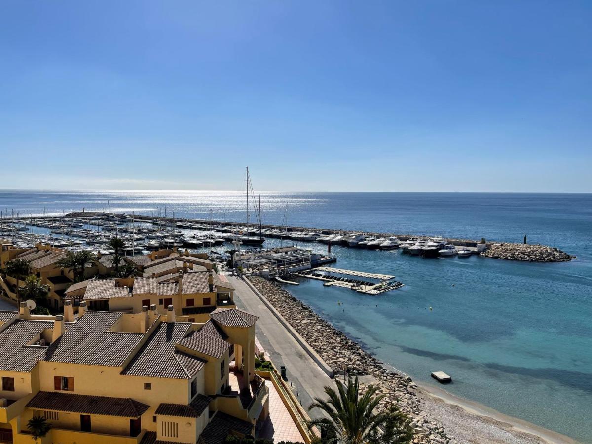 Sunrise Beachfront Apartment By The Marina อัลเตอา ภายนอก รูปภาพ